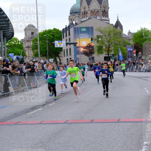 25.04.2026 - Das Zehntel Tim E. http://msf.ph/oto/9574567 25.04.2026 10:50:57 Ziel 5414, 5435, 6040, 6052, 6117, 6208, 6342, 6420, 6425, 6531, 6966, 6967, 7145, 7154, 7325, 7914, 7935, 7953, 8060, 8061 meine-sportfotos.de