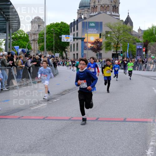 25.04.2026 - Das Zehntel Tim E. http://msf.ph/oto/9574578 25.04.2026 10:50:59 Ziel 5414, 5435, 6040, 6052, 6117, 6208, 6342, 6420, 6425, 6531, 7145, 7154, 7325, 7585, 7914, 7935, 7953, 8060, 8061 meine-sportfotos.de