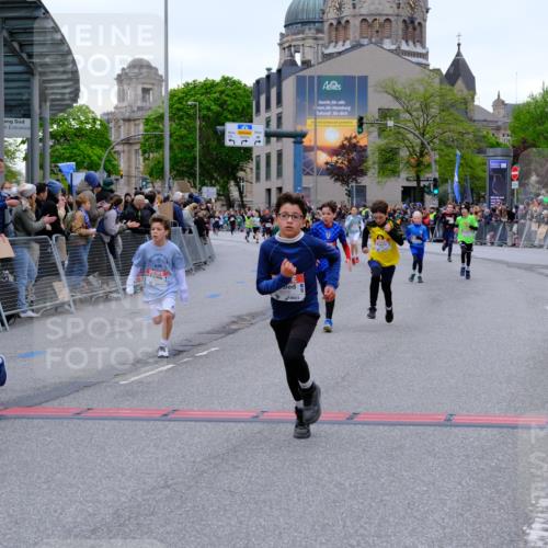 25.04.2026 - Das Zehntel Tim E. http://msf.ph/oto/9574579 25.04.2026 10:50:59 Ziel 5414, 5435, 6040, 6052, 6117, 6208, 6342, 6420, 6425, 6531, 7145, 7154, 7325, 7585, 7914, 7935, 7953, 8060, 8061 meine-sportfotos.de