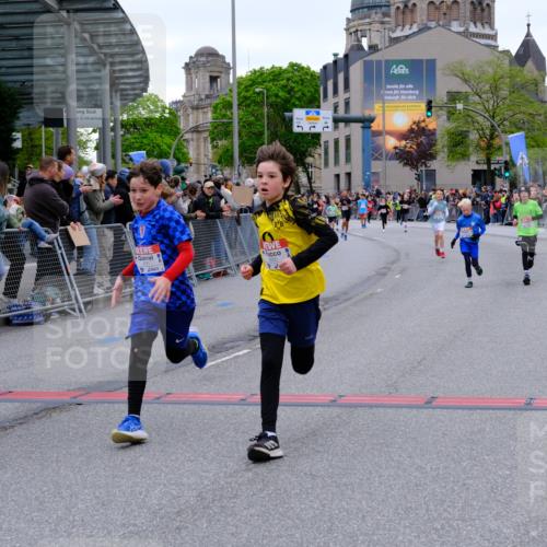 25.04.2026 - Das Zehntel Tim E. http://msf.ph/oto/9574590 25.04.2026 10:51:00 Ziel 5414, 5435, 6208, 6342, 6420, 6425, 6531, 6764, 7145, 7154, 7325, 7585, 7914, 8060, 8061 meine-sportfotos.de