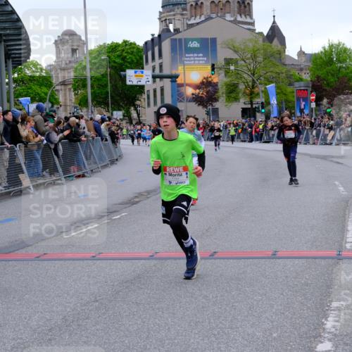25.04.2026 - Das Zehntel Tim E. http://msf.ph/oto/9574607 25.04.2026 10:51:03 Ziel 6208, 6342, 6420, 6425, 6531, 6764, 7145, 7154, 7585, 7914, 8060, 8061 meine-sportfotos.de
