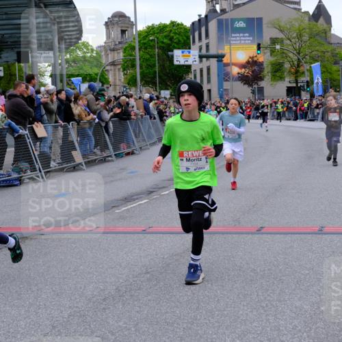 25.04.2026 - Das Zehntel Tim E. http://msf.ph/oto/9574609 25.04.2026 10:51:04 Ziel 5586, 6208, 6342, 6420, 6425, 6531, 6764, 7145, 7154, 7585, 7914, 8060, 8061 meine-sportfotos.de