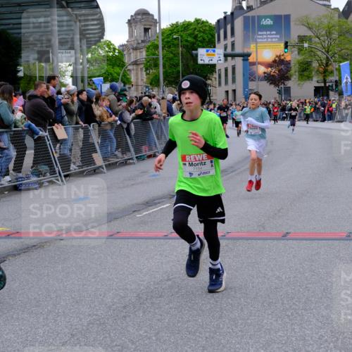25.04.2026 - Das Zehntel Tim E. http://msf.ph/oto/9574610 25.04.2026 10:51:04 Ziel 5586, 6208, 6342, 6420, 6425, 6531, 6764, 7145, 7154, 7585, 7914, 8060, 8061 meine-sportfotos.de