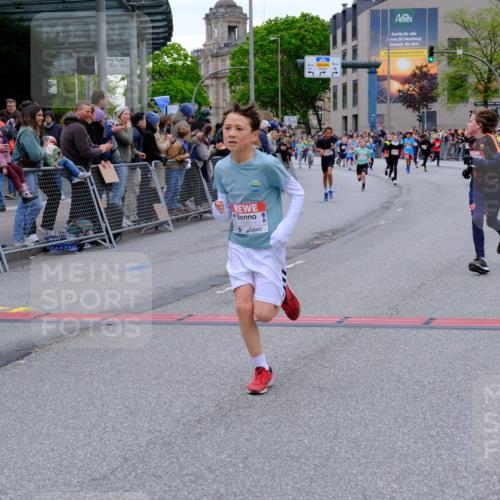 25.04.2026 - Das Zehntel Tim E. http://msf.ph/oto/9574618 25.04.2026 10:51:05 Ziel 5500, 5517, 5586, 6020, 6208, 6342, 6420, 6425, 6764, 7154, 7585, 7914, 8060, 8061 meine-sportfotos.de