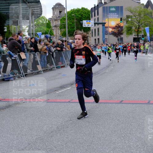 25.04.2026 - Das Zehntel Tim E. http://msf.ph/oto/9574626 25.04.2026 10:51:06 Ziel 5500, 5517, 5586, 6020, 6055, 6342, 6420, 6764, 7154, 7585, 7914, 8060, 8061 meine-sportfotos.de