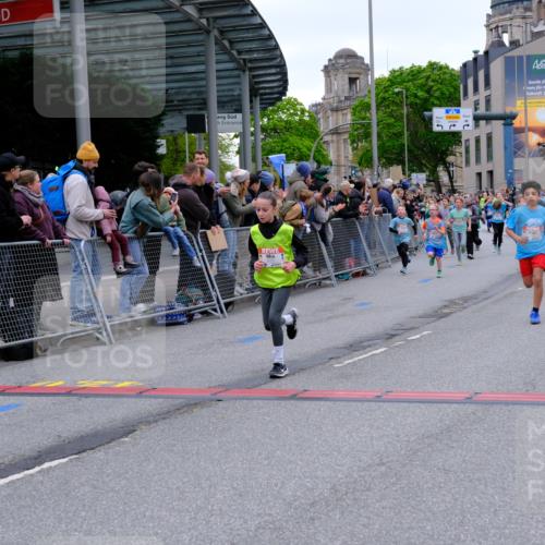 25.04.2026 - Das Zehntel Tim E. http://msf.ph/oto/9574640 25.04.2026 10:51:12 Ziel 5500, 5517, 5518, 5586, 5753, 5761, 6020, 6055, 6068, 6077, 6083, 6097, 6124, 6156, 6712, 6721, 6764, 6917, 6936, 6942, 6951, 6957, 7182, 7545, 7857, 7880, 7913, 7952, 7973 meine-sportfotos.de