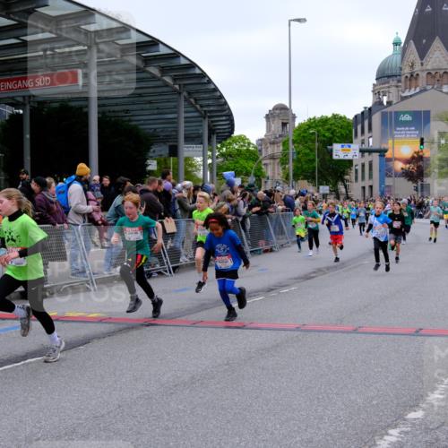 25.04.2026 - Das Zehntel Tim E. http://msf.ph/oto/9574676 25.04.2026 10:51:25 Ziel 5120, 5415, 5550, 5688, 5794, 5838, 6088, 6350, 6659, 6687, 6691, 6908, 7073, 7158, 7169, 7178, 7186, 7321, 7332, 7590, 7719, 7723, 7729, 7900, 7910, 7911, 7946, 7981, 8023, 8039 meine-sportfotos.de