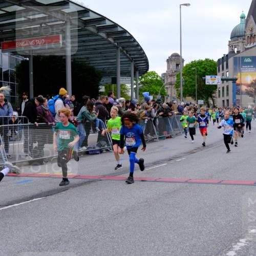 25.04.2026 - Das Zehntel Tim E. http://msf.ph/oto/9574678 25.04.2026 10:51:25 Ziel 5120, 5415, 5550, 5688, 5794, 5838, 6088, 6350, 6659, 6687, 6691, 6908, 7073, 7158, 7169, 7178, 7186, 7321, 7332, 7590, 7719, 7723, 7729, 7900, 7910, 7911, 7946, 7981, 8023, 8039 meine-sportfotos.de