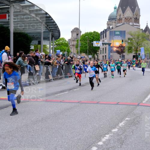 25.04.2026 - Das Zehntel Tim E. http://msf.ph/oto/9574681 25.04.2026 10:51:26 Ziel 5251, 5550, 5688, 5794, 5838, 6088, 6350, 6659, 6691, 6908, 7073, 7158, 7169, 7178, 7186, 7321, 7332, 7590, 7719, 7723, 7729, 7900, 7911, 7946, 7957, 7981, 8023, 8039 meine-sportfotos.de
