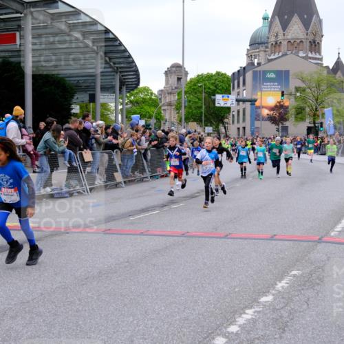 25.04.2026 - Das Zehntel Tim E. http://msf.ph/oto/9574682 25.04.2026 10:51:26 Ziel 5251, 5550, 5688, 5794, 5838, 6088, 6350, 6659, 6691, 6908, 7073, 7158, 7169, 7178, 7186, 7321, 7332, 7590, 7719, 7723, 7729, 7900, 7911, 7946, 7957, 7981, 8023, 8039 meine-sportfotos.de