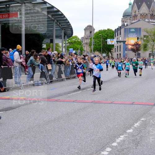 25.04.2026 - Das Zehntel Tim E. http://msf.ph/oto/9574685 25.04.2026 10:51:26 Ziel 5251, 5550, 5688, 5794, 5838, 6088, 6350, 6659, 6691, 6908, 7073, 7158, 7169, 7178, 7186, 7321, 7332, 7590, 7719, 7723, 7729, 7900, 7911, 7946, 7957, 7981, 8023, 8039 meine-sportfotos.de