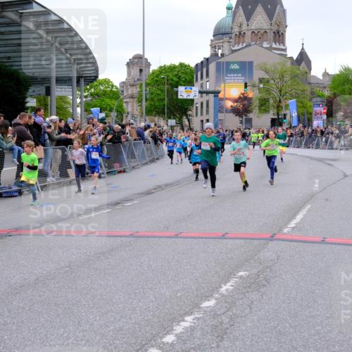 25.04.2026 - Das Zehntel Tim E. http://msf.ph/oto/9574700 25.04.2026 10:51:28 Ziel 5251, 5362, 5379, 5396, 5433, 5688, 5794, 5838, 6088, 6350, 6659, 6691, 6856, 6908, 6988, 7073, 7136, 7158, 7169, 7178, 7186, 7321, 7332, 7590, 7719, 7723, 7729, 7900, 7946, 7957, 7981, 8023, 8039 meine-sportfotos.de