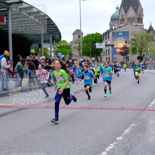 25.04.2026 - Das Zehntel Tim E. http://msf.ph/oto/9574716 25.04.2026 10:51:30 Ziel 5251, 5362, 5379, 5396, 5433, 5492, 5575, 5688, 5794, 5838, 6088, 6532, 6550, 6659, 6691, 6822, 6856, 6908, 6988, 7073, 7136, 7158, 7169, 7178, 7186, 7321, 7332, 7590, 7719, 7900, 7946, 7957, 7981 meine-sportfotos.de