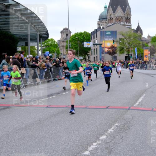 25.04.2026 - Das Zehntel Tim E. http://msf.ph/oto/9574734 25.04.2026 10:51:32 Ziel 5251, 5362, 5379, 5396, 5433, 5492, 5575, 5794, 5838, 6088, 6532, 6550, 6659, 6691, 6822, 6856, 6988, 7073, 7100, 7126, 7136, 7169, 7178, 7186, 7246, 7254, 7332, 7590, 7719, 7909, 7946, 7957, 7981 meine-sportfotos.de
