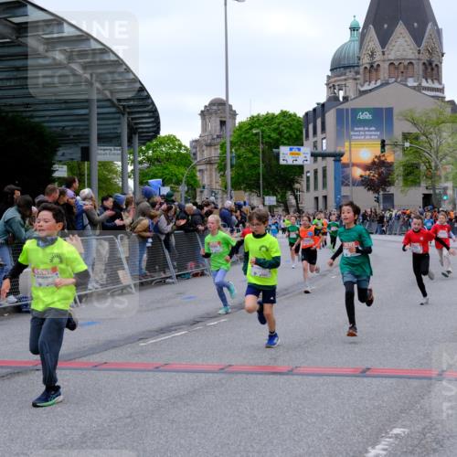 25.04.2026 - Das Zehntel Tim E. http://msf.ph/oto/9574768 25.04.2026 10:51:38 Ziel 5251, 5362, 5379, 5396, 5433, 5492, 5551, 5575, 5782, 6136, 6139, 6142, 6532, 6550, 6822, 6856, 6988, 7100, 7126, 7136, 7150, 7246, 7254, 7388, 7909, 7957 meine-sportfotos.de