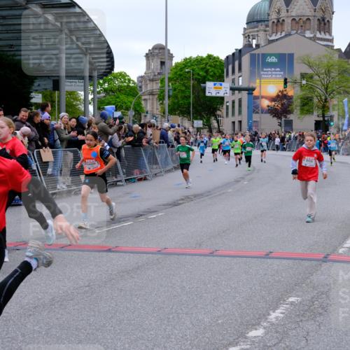 25.04.2026 - Das Zehntel Tim E. http://msf.ph/oto/9574782 25.04.2026 10:51:39 Ziel 5362, 5379, 5396, 5433, 5492, 5526, 5551, 5575, 5733, 5782, 6136, 6139, 6142, 6532, 6550, 6822, 6856, 6988, 7100, 7126, 7136, 7150, 7246, 7254, 7388, 7909 meine-sportfotos.de