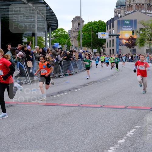 25.04.2026 - Das Zehntel Tim E. http://msf.ph/oto/9574783 25.04.2026 10:51:40 Ziel 5362, 5396, 5433, 5492, 5526, 5551, 5575, 5733, 5782, 5823, 6136, 6139, 6142, 6532, 6550, 6822, 7100, 7126, 7136, 7150, 7246, 7254, 7300, 7388, 7909 meine-sportfotos.de