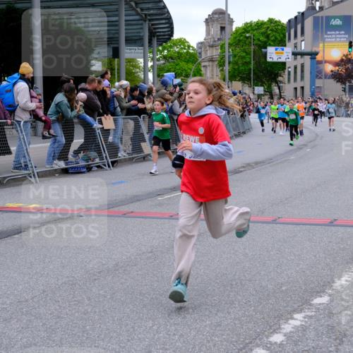 25.04.2026 - Das Zehntel Tim E. http://msf.ph/oto/9574793 25.04.2026 10:51:41 Ziel 5492, 5526, 5551, 5575, 5733, 5782, 5820, 5823, 6078, 6136, 6139, 6142, 6532, 6550, 6822, 7100, 7126, 7150, 7246, 7254, 7300, 7388, 7909 meine-sportfotos.de
