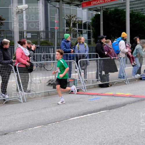 25.04.2026 - Das Zehntel Tim E. http://msf.ph/oto/9574803 25.04.2026 10:51:43 Ziel 5484, 5526, 5551, 5733, 5782, 5820, 5823, 6064, 6078, 6136, 6139, 6142, 7100, 7103, 7126, 7150, 7246, 7254, 7300, 7388, 7909, 8044 meine-sportfotos.de