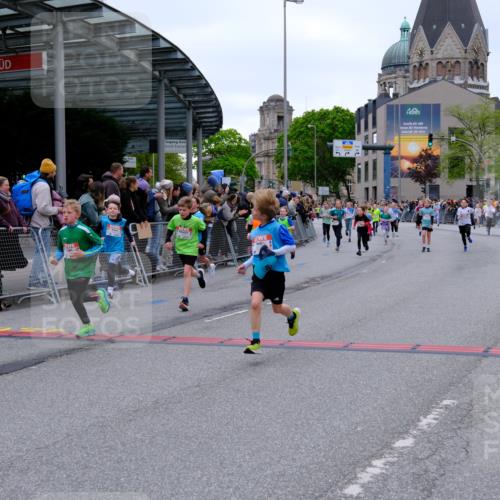 25.04.2026 - Das Zehntel Tim E. http://msf.ph/oto/9574820 25.04.2026 10:51:46 Ziel 5089, 5484, 5526, 5551, 5733, 5782, 5820, 5823, 6064, 6078, 6142, 6250, 6424, 7103, 7208, 7300, 7388, 7897, 7963, 8044 meine-sportfotos.de