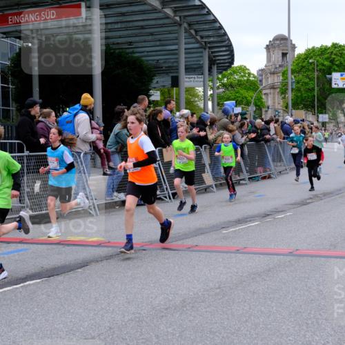 25.04.2026 - Das Zehntel Tim E. http://msf.ph/oto/9574824 25.04.2026 10:51:47 Ziel 5089, 5484, 5526, 5551, 5733, 5782, 5820, 5823, 6064, 6078, 6250, 6424, 7103, 7208, 7300, 7603, 7700, 7721, 7897, 7963, 8044 meine-sportfotos.de