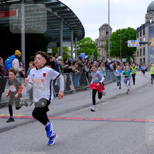25.04.2026 - Das Zehntel Tim E. http://msf.ph/oto/9574839 25.04.2026 10:51:50 Ziel 5067, 5089, 5484, 5526, 5733, 5782, 5820, 5823, 6064, 6078, 6100, 6250, 6424, 7103, 7208, 7252, 7300, 7591, 7603, 7700, 7721, 7897, 7963, 8044, 8050 meine-sportfotos.de
