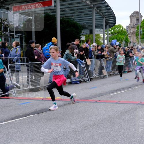 25.04.2026 - Das Zehntel Tim E. http://msf.ph/oto/9574844 25.04.2026 10:51:50 Ziel 5067, 5089, 5484, 5526, 5733, 5782, 5820, 5823, 6064, 6078, 6100, 6250, 6424, 7103, 7208, 7252, 7300, 7591, 7603, 7700, 7721, 7897, 7963, 8044, 8050 meine-sportfotos.de