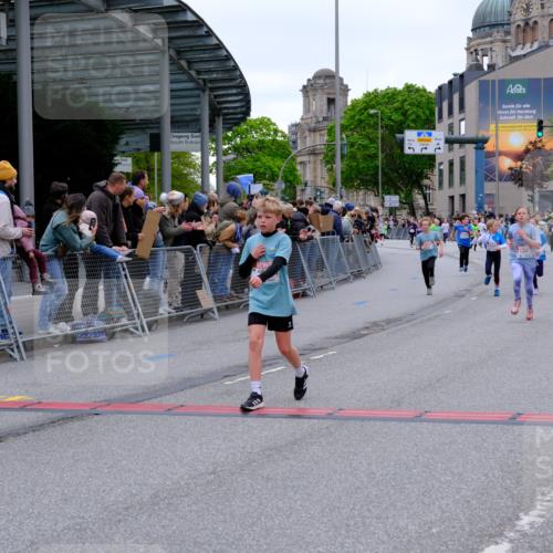25.04.2026 - Das Zehntel Tim E. http://msf.ph/oto/9574855 25.04.2026 10:51:56 Ziel 5067, 5089, 6100, 6250, 6352, 6357, 6424, 6426, 7208, 7252, 7591, 7603, 7628, 7700, 7721, 7734, 7758, 7897, 7963, 8050 meine-sportfotos.de