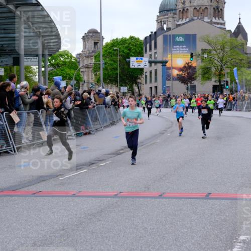 25.04.2026 - Das Zehntel Tim E. http://msf.ph/oto/9574878 25.04.2026 10:52:02 Ziel 5569, 6087, 6352, 6357, 6426, 6752, 6869, 7110, 7305, 7628, 7675, 7734, 7758, 8015 meine-sportfotos.de