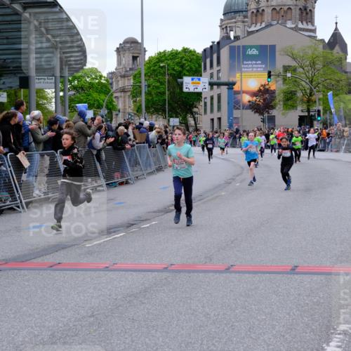 25.04.2026 - Das Zehntel Tim E. http://msf.ph/oto/9574879 25.04.2026 10:52:02 Ziel 5569, 6087, 6352, 6357, 6426, 6752, 6869, 7110, 7305, 7628, 7675, 7734, 7758, 8015 meine-sportfotos.de