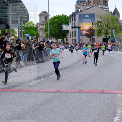 25.04.2026 - Das Zehntel Tim E. http://msf.ph/oto/9574882 25.04.2026 10:52:02 Ziel 5569, 6087, 6352, 6357, 6426, 6752, 6869, 7110, 7305, 7628, 7675, 7734, 7758, 8015 meine-sportfotos.de