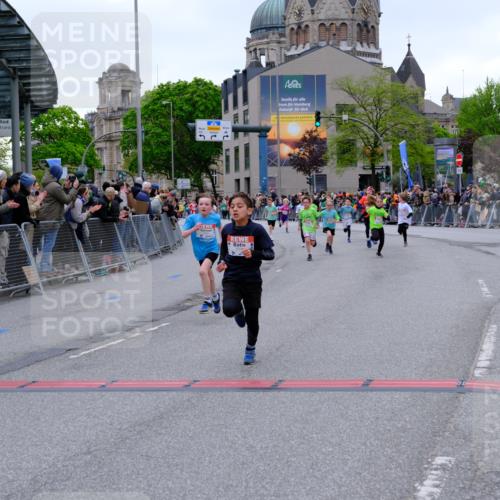 25.04.2026 - Das Zehntel Tim E. http://msf.ph/oto/9574887 25.04.2026 10:52:04 Ziel 5176, 5569, 6087, 6352, 6357, 6426, 6752, 6766, 6869, 7110, 7142, 7305, 7436, 7628, 7675, 7734, 7758, 8015, 8042 meine-sportfotos.de