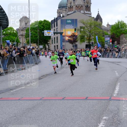 25.04.2026 - Das Zehntel Tim E. http://msf.ph/oto/9574899 25.04.2026 10:52:06 Ziel 5176, 5569, 6009, 6087, 6352, 6357, 6752, 6766, 6869, 7110, 7142, 7305, 7436, 7675, 8015, 8042 meine-sportfotos.de