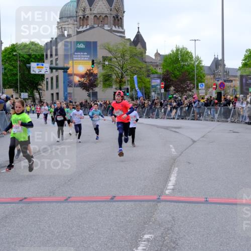 25.04.2026 - Das Zehntel Tim E. http://msf.ph/oto/9574905 25.04.2026 10:52:07 Ziel 5176, 5241, 5569, 6009, 6087, 6752, 6766, 6869, 7110, 7142, 7162, 7305, 7436, 7675, 7884, 8015, 8042 meine-sportfotos.de