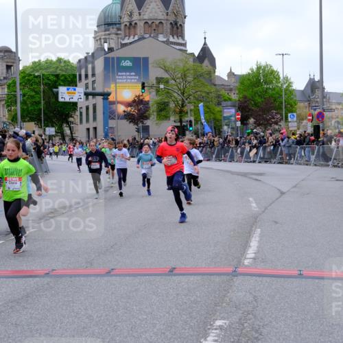 25.04.2026 - Das Zehntel Tim E. http://msf.ph/oto/9574907 25.04.2026 10:52:07 Ziel 5176, 5241, 5569, 6009, 6087, 6752, 6766, 6869, 7110, 7142, 7162, 7305, 7436, 7675, 7884, 8015, 8042 meine-sportfotos.de
