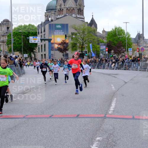 25.04.2026 - Das Zehntel Tim E. http://msf.ph/oto/9574908 25.04.2026 10:52:07 Ziel 5176, 5241, 5569, 6009, 6087, 6752, 6766, 6869, 7110, 7142, 7162, 7305, 7436, 7675, 7884, 8015, 8042 meine-sportfotos.de