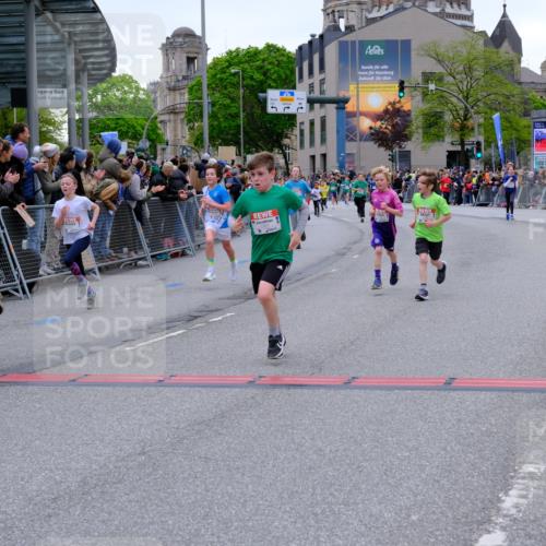 25.04.2026 - Das Zehntel Tim E. http://msf.ph/oto/9574938 25.04.2026 10:52:12 Ziel 5009, 5176, 5241, 5800, 6009, 6752, 6766, 6929, 7110, 7116, 7129, 7142, 7162, 7305, 7436, 7675, 7749, 7884, 8042 meine-sportfotos.de