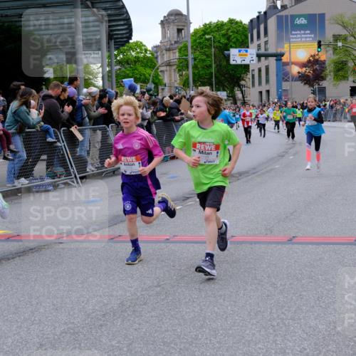 25.04.2026 - Das Zehntel Tim E. http://msf.ph/oto/9574955 25.04.2026 10:52:14 Ziel 5009, 5176, 5241, 5428, 5800, 6009, 6153, 6752, 6766, 6929, 7116, 7129, 7142, 7162, 7305, 7436, 7675, 7749, 7884, 7966, 8042 meine-sportfotos.de