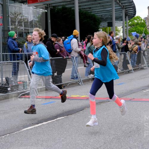 25.04.2026 - Das Zehntel Tim E. http://msf.ph/oto/9574971 25.04.2026 10:52:17 Ziel 5009, 5241, 5428, 5800, 6009, 6153, 6155, 6826, 6929, 7116, 7129, 7162, 7197, 7749, 7884, 7966 meine-sportfotos.de