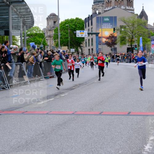 25.04.2026 - Das Zehntel Tim E. http://msf.ph/oto/9574972 25.04.2026 10:52:18 Ziel 5009, 5241, 5428, 5800, 6080, 6153, 6155, 6703, 6826, 6929, 7116, 7129, 7162, 7197, 7749, 7884, 7966 meine-sportfotos.de