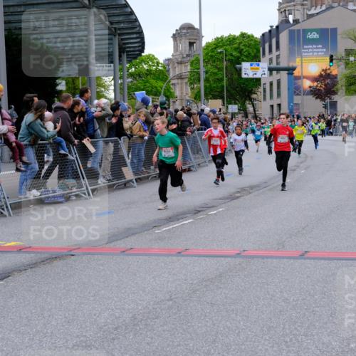 25.04.2026 - Das Zehntel Tim E. http://msf.ph/oto/9574976 25.04.2026 10:52:18 Ziel 5009, 5241, 5428, 5800, 6080, 6153, 6155, 6703, 6826, 6929, 7116, 7129, 7162, 7197, 7749, 7884, 7966 meine-sportfotos.de