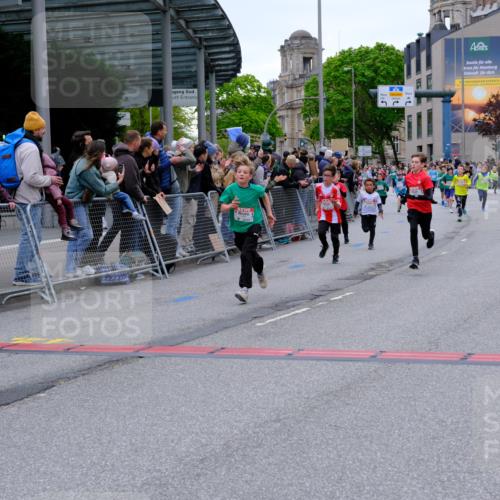25.04.2026 - Das Zehntel Tim E. http://msf.ph/oto/9574978 25.04.2026 10:52:18 Ziel 5009, 5241, 5428, 5800, 6080, 6153, 6155, 6703, 6826, 6929, 7116, 7129, 7162, 7197, 7749, 7884, 7966 meine-sportfotos.de