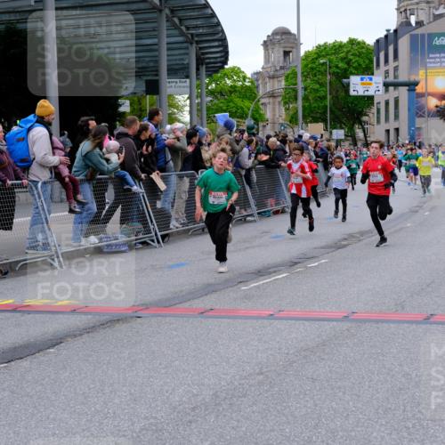 25.04.2026 - Das Zehntel Tim E. http://msf.ph/oto/9574979 25.04.2026 10:52:18 Ziel 5009, 5241, 5428, 5800, 6080, 6153, 6155, 6703, 6826, 6929, 7116, 7129, 7162, 7197, 7749, 7884, 7966 meine-sportfotos.de
