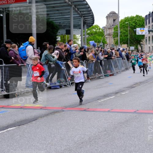25.04.2026 - Das Zehntel Tim E. http://msf.ph/oto/9574994 25.04.2026 10:52:21 Ziel 5428, 5515, 5740, 5751, 5800, 6019, 6080, 6153, 6155, 6703, 6826, 6929, 7101, 7116, 7129, 7172, 7197, 7749, 7863, 7907, 7966 meine-sportfotos.de