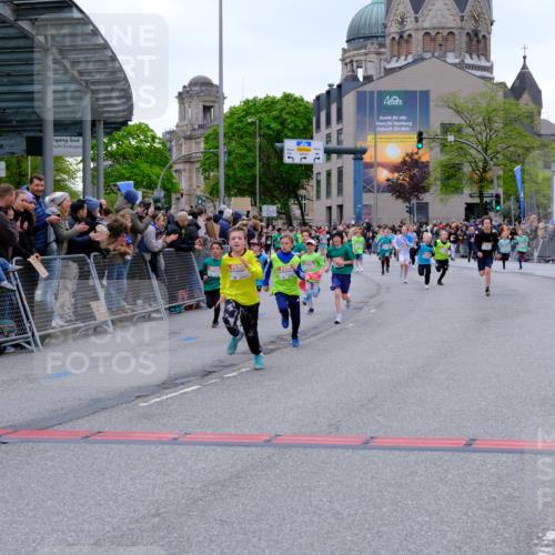 25.04.2026 - Das Zehntel Tim E. http://msf.ph/oto/9575001 25.04.2026 10:52:22 Ziel 5428, 5515, 5740, 5751, 5800, 6019, 6080, 6153, 6155, 6703, 6826, 6929, 7101, 7172, 7197, 7731, 7806, 7863, 7907, 7930, 7966 meine-sportfotos.de