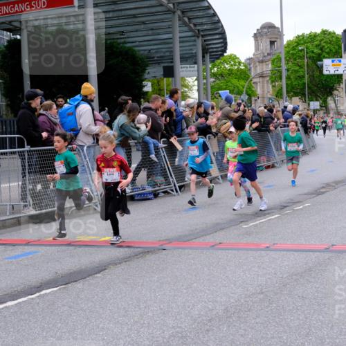 25.04.2026 - Das Zehntel Tim E. http://msf.ph/oto/9575013 25.04.2026 10:52:24 Ziel 5428, 5450, 5515, 5740, 5751, 5781, 5874, 6015, 6019, 6080, 6153, 6155, 6703, 6826, 7101, 7172, 7197, 7731, 7806, 7863, 7907, 7930, 7966 meine-sportfotos.de