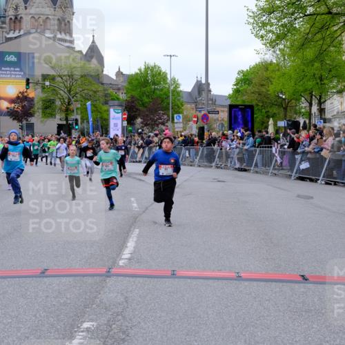25.04.2026 - Das Zehntel Tim E. http://msf.ph/oto/9575028 25.04.2026 10:52:27 Ziel 5081, 5092, 5100, 5450, 5515, 5689, 5740, 5751, 5777, 5781, 5874, 6015, 6019, 6027, 6080, 6155, 6409, 6428, 6703, 6826, 7101, 7172, 7180, 7184, 7197, 7731, 7806, 7863, 7907, 7930 meine-sportfotos.de