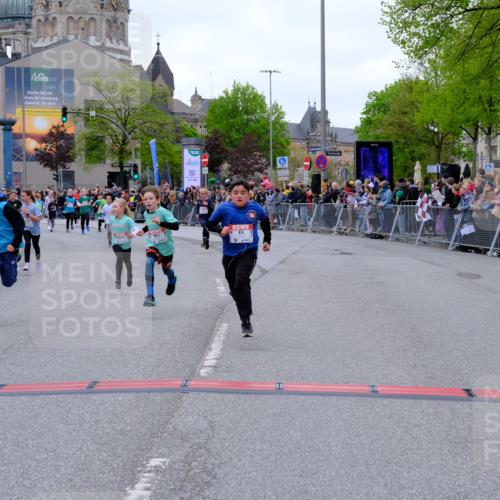 25.04.2026 - Das Zehntel Tim E. http://msf.ph/oto/9575032 25.04.2026 10:52:28 Ziel 5081, 5092, 5100, 5450, 5515, 5689, 5740, 5751, 5777, 5781, 5874, 6015, 6019, 6027, 6080, 6155, 6409, 6428, 6703, 6826, 7101, 7172, 7180, 7184, 7731, 7806, 7863, 7907, 7930 meine-sportfotos.de
