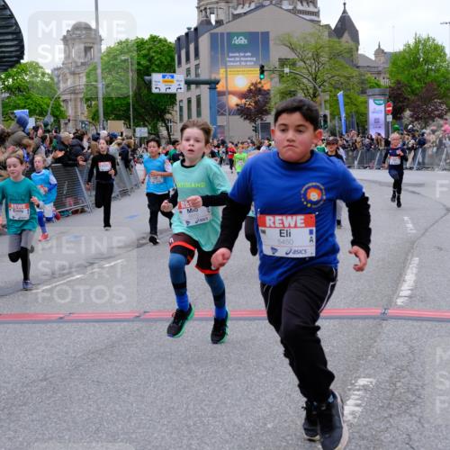25.04.2026 - Das Zehntel Tim E. http://msf.ph/oto/9575041 25.04.2026 10:52:29 Ziel 5081, 5092, 5100, 5450, 5515, 5689, 5740, 5751, 5777, 5781, 5874, 6015, 6019, 6027, 6080, 6409, 6428, 6679, 6703, 7101, 7172, 7180, 7184, 7731, 7806, 7863, 7907, 7930 meine-sportfotos.de