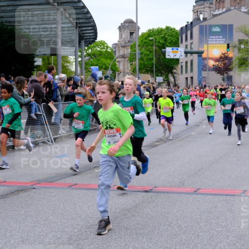 25.04.2026 - Das Zehntel Tim E. http://msf.ph/oto/9575063 25.04.2026 10:52:35 Ziel 5081, 5092, 5100, 5450, 5689, 5738, 5777, 5781, 5874, 5907, 6015, 6027, 6054, 6144, 6147, 6409, 6428, 6493, 6512, 6651, 6679, 6754, 6987, 7180, 7184, 7238, 7299, 7320, 7608, 7615, 7745, 7757, 7904, 7921, 7976, 8022, 8024, 8036 meine-sportfotos.de